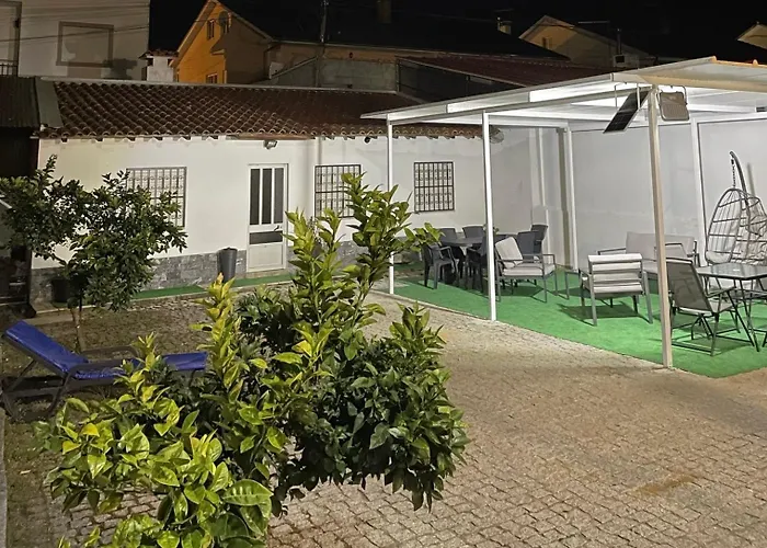 Local Afonso 아파트 라세도데카발라이로스